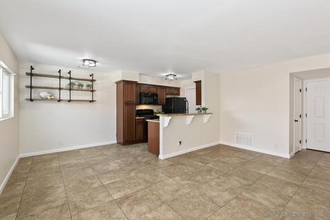 188 Francesca Dr, Oceanside, CA 92057 photo 9