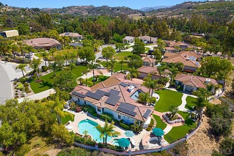 3318 Gigi Ct, Fallbrook, CA 92028 photo 1