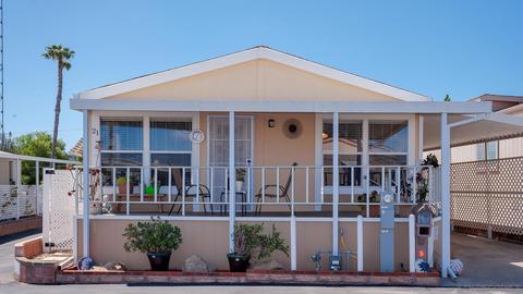 21 Oriole Ln, Oceanside, CA 92057 photo 3