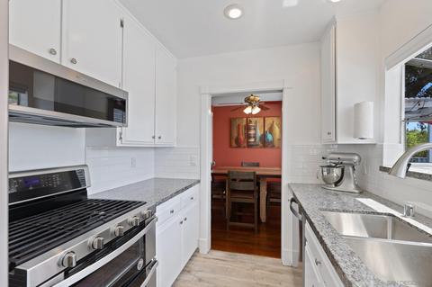 9035 Terrace Dr, La Mesa, CA 91941 photo 11