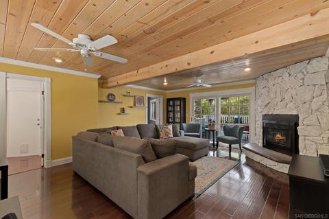 9035 Terrace Dr, La Mesa, CA 91941 photo 15
