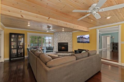 9035 Terrace Dr, La Mesa, CA 91941 photo 16