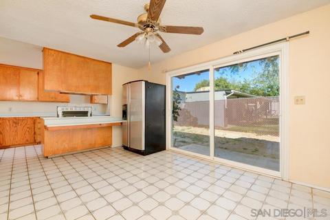 2457 Raymond, Ramona, CA 92065 photo 7
