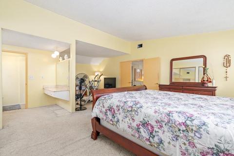 340 W 228th St, Carson, CA 90745 photo 22
