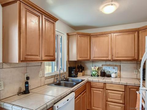 12553 Mapleview St #4, Lakeside, CA 92040 photo 7