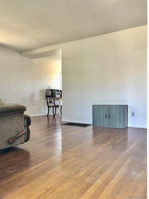 7535 Olive Pl, La Mesa, CA 91942 photo 10