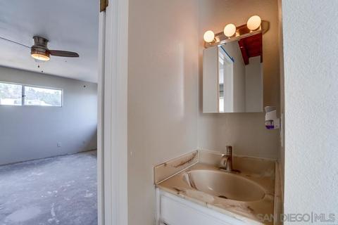 1690 Gustavo St, El Cajon, CA 92019 photo 27