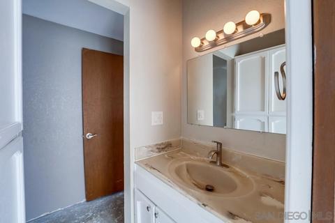 1690 Gustavo St, El Cajon, CA 92019 photo 34