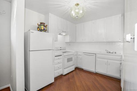 734 E Ave, Coronado, CA 92118 photo 7