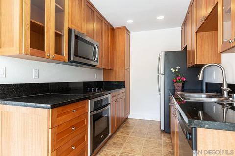 8536 Via Mallorca #D, La Jolla, CA 92037 photo 11