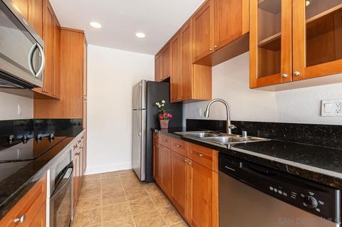 8536 Via Mallorca #D, La Jolla, CA 92037 photo 12