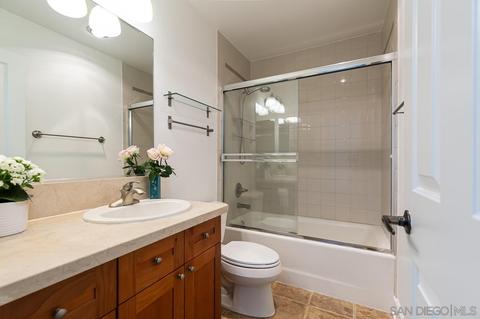 8536 Via Mallorca #D, La Jolla, CA 92037 photo 15