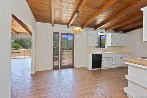511 Tumbleweed Ln, Fallbrook, CA 92028 photo 8