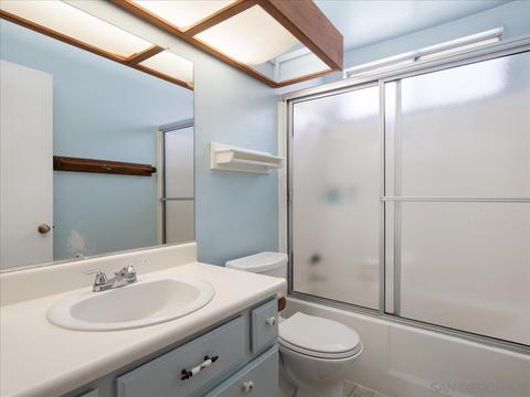 2186 Darby St, Escondido, CA 92025 photo 11