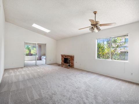 2186 Darby St, Escondido, CA 92025 photo 3