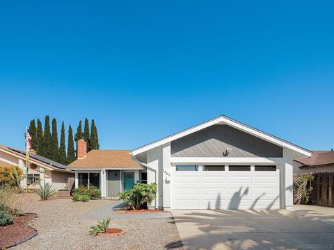 1442 Red Bark Rd, Escondido, CA 92029 photo 2