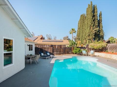 1442 Red Bark Rd, Escondido, CA 92029 photo 5