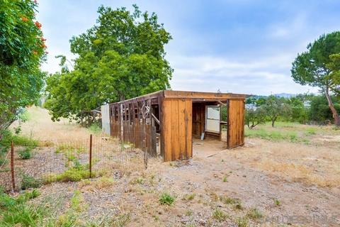 645 W Alvarado St, Fallbrook, CA 92028 photo 32