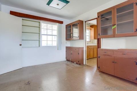 645 W Alvarado St, Fallbrook, CA 92028 photo 9