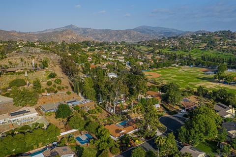 3330 Jasmine Pl, Escondido, CA 92025 photo 47