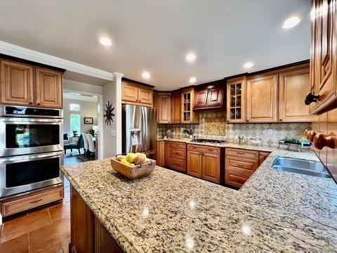 2757 Avalon, Carlsbad, CA 92010 photo 15