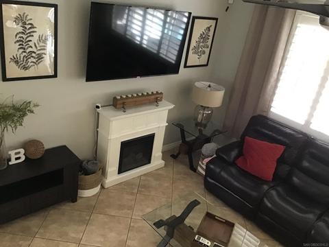 7145 Las Palmas Dr, Fontana, CA 92336 photo 12