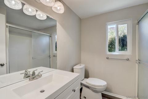 235 Ladera Way, Oceanside, CA 92054 photo 11