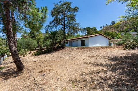 11121 Arco Dr, Escondido, CA 92026 photo 21