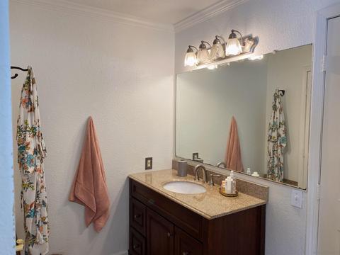 9445 Carlton Oaks Dr #E, Santee, CA 92071 photo 12
