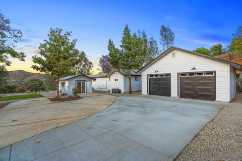 11570 Johnson Lake Rd, Lakeside, CA 92040 photo 3