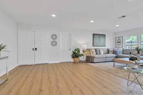 8356 Rumson Dr, Santee, CA 92071 photo 3