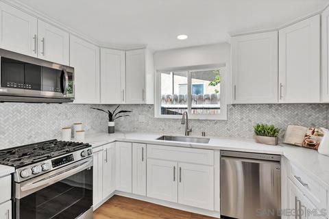 8356 Rumson Dr, Santee, CA 92071 photo 11