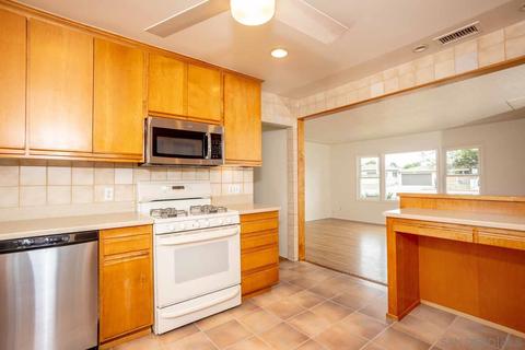 111 E St, Chula Vista, CA 91910 photo 10
