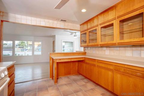 111 E St, Chula Vista, CA 91910 photo 9