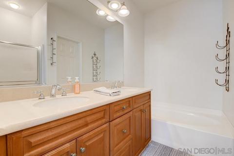 3665 Jetty Pt, Carlsbad, CA 92010 photo 10