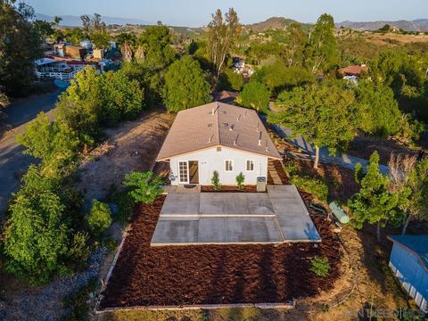 31882 Wrightwood Rd, Bonsall, CA 92003 photo 32