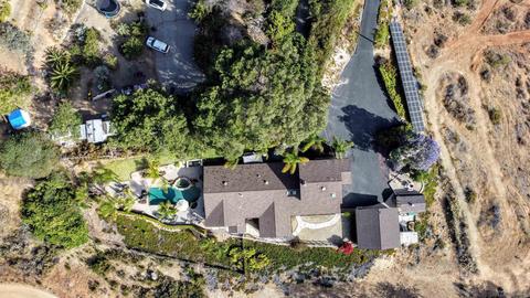 1206 Thistle Braes Ter, Lakeside, CA 92040 photo 2