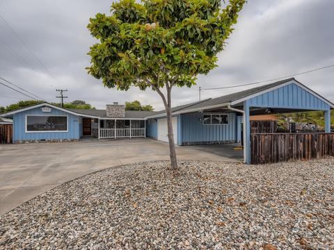 160 Parnassus Cir, Oceanside, CA 92054 photo 2