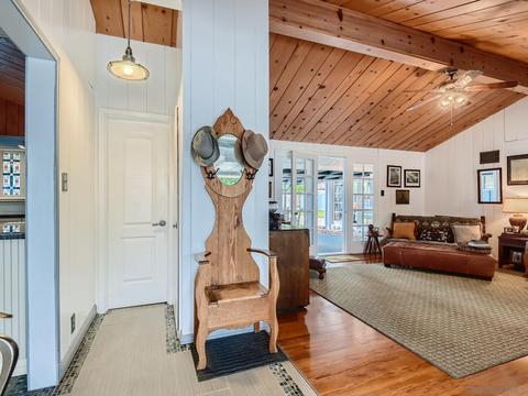 160 Parnassus Cir, Oceanside, CA 92054 photo 5