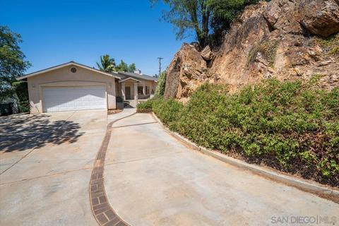 1230 Ramona St, Ramona, CA 92065 photo 2
