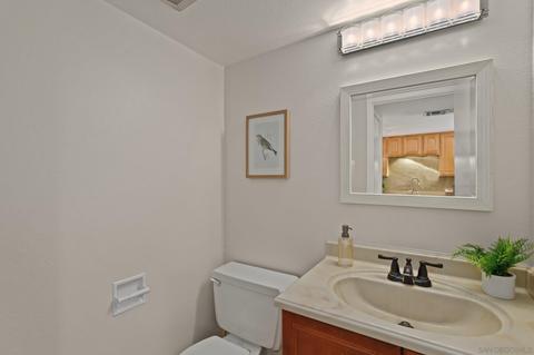 2372 Caringa Way #A, Carlsbad, CA 92009 photo 14