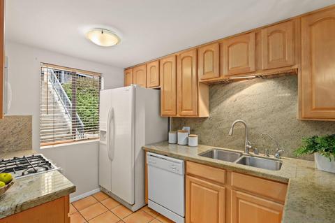 2372 Caringa Way #A, Carlsbad, CA 92009 photo 11