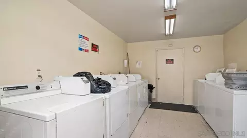 150 S Mollison, El Cajon, CA 92020 photo 9