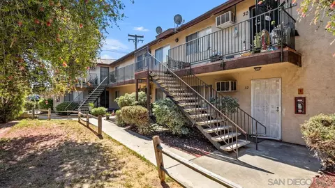 150 S Mollison, El Cajon, CA 92020 photo 7