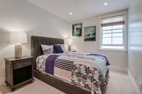 1027 Flora Ave, Coronado, CA 92118 photo 25