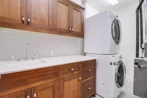 1027 Flora Ave, Coronado, CA 92118 photo 30