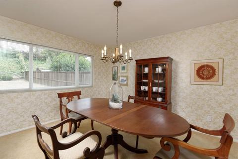 8589 Prestwick Dr, La Jolla, CA 92037 photo 13