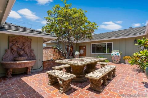 5575 Ladybird Ln, La Jolla, CA 92037 photo 6