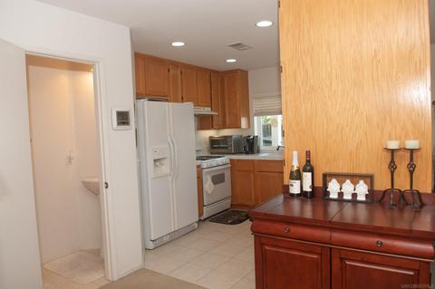 1956 Arbor Gln, Escondido, CA 92025 photo 12