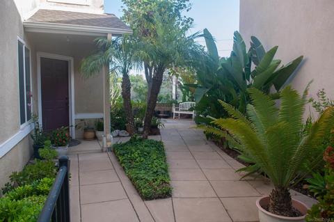 1956 Arbor Gln, Escondido, CA 92025 photo 2
